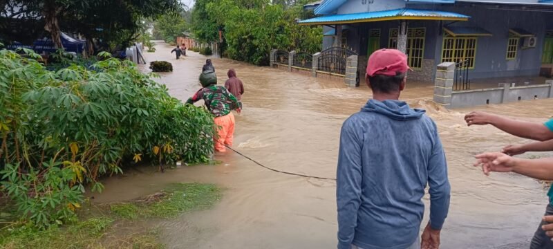 Kondisi banjir di Desa Kadai Kecamatan Mare.