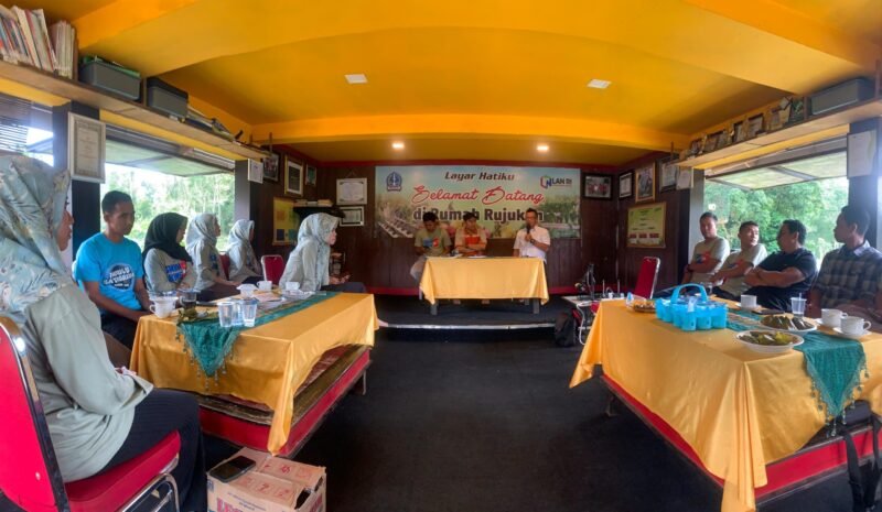 Workshop Penyelarasan Kurikulum P4S Kepala UPT SMKN 5 Bone