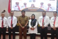 Lima Peserta PKA Angkatan ke-3 Tahun 2024 bersama Plt Sekda Bone