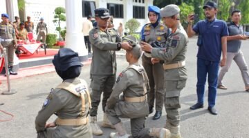 Bangun Profesionalitas Satpol PP, Bupati Bone Resmi Tutup Diklatsar dan Pembaretan