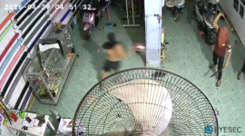 Tangkapan layar Rekaman kamera CCTV.