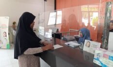 ATENSI: Pemkab Sinjai Salurkan Bantuan Bagi Lansia Dan Disabilitas