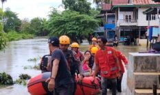 Banjir Rendam Bone, 2 Meninggal & 69 Warga Dievakuasi