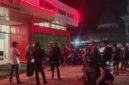 Foto : Situasi di depan Puskesmas Kahu.Sabtu malam, 30//5/2026.