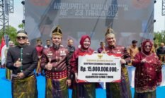 Gubernur Sulsel Gelontorkan Bantuan Keuangan Rp15 Miliar untuk Luwu Timur di Hari Jadi ke-23
