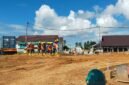 Proyek pembangunan sekolah rakyat di Dusun Rompe Kelurahan Bajoe Kecamatan Tanete Riattang Timur Kabupaten Bone.