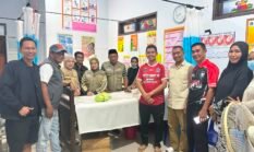 Tak Kenal Waktu dan Jarak, Tim Reaksi Cepat Dinsos Bone Datangi Bayi yang Ditemukan di Rumah Kosong