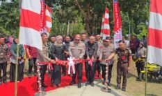 Dukung Aktivitas Warga, Wakapolda Sulsel Resmikan Jembatan Hasil Karya Batalyon C Pelopor