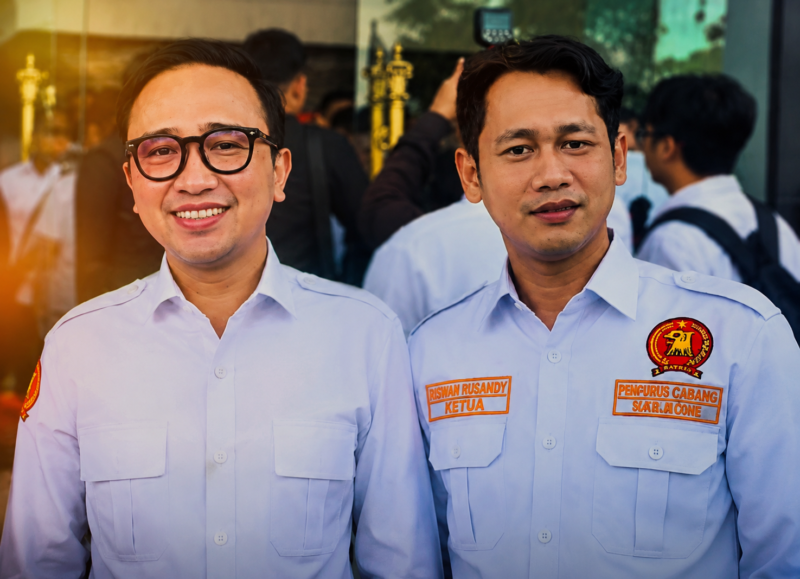 Foto : Ketua PP Satria, Bambang Haryadi (Kiri), Ketua PC Satria Gerindra Bone, Riswan Rusandy (Kanan).